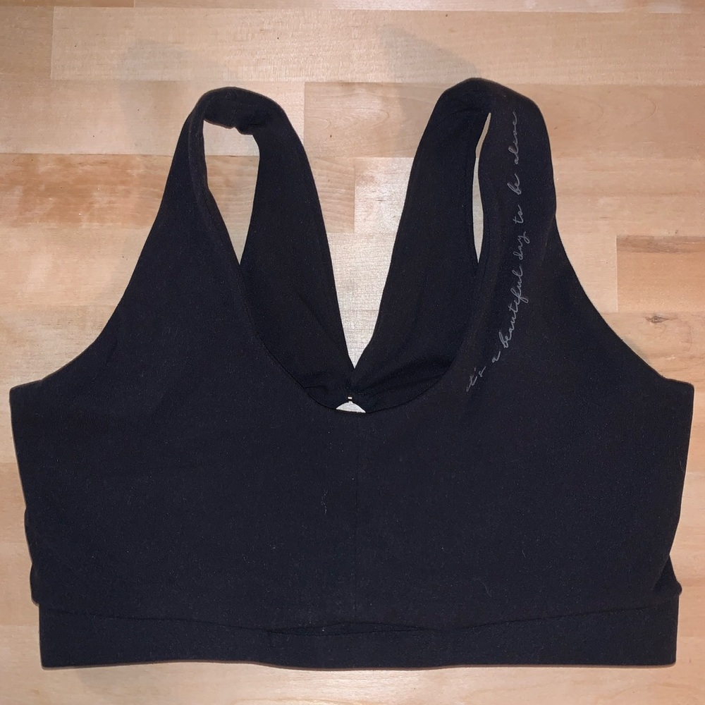 Gymshark Sports Bra Whitney Simmons Collection